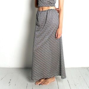 kslam Patterned lightweight Maxi Skirt low waist zigzag stretchy floor length